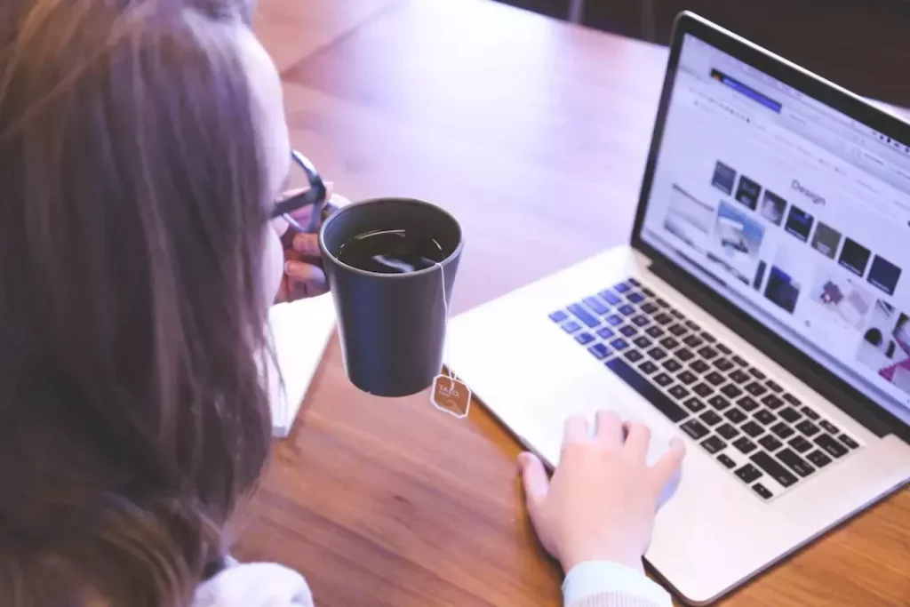 TOP 5 KEY DIFFERENCES BETWEEN GOOGLE